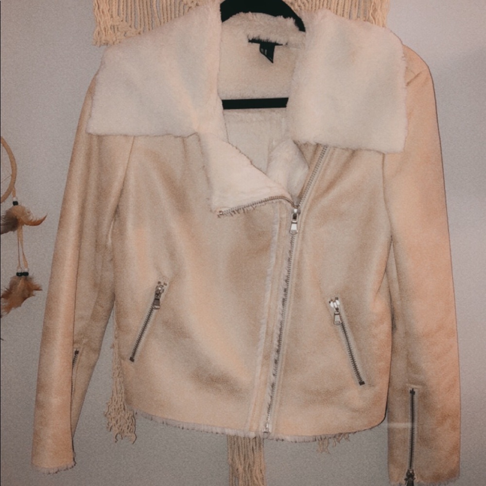 ✨ Forever 21 Jacket✨